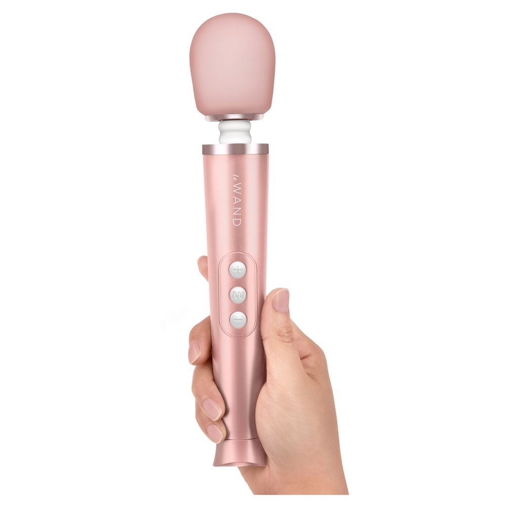 Le Wand Petite Gold Massager